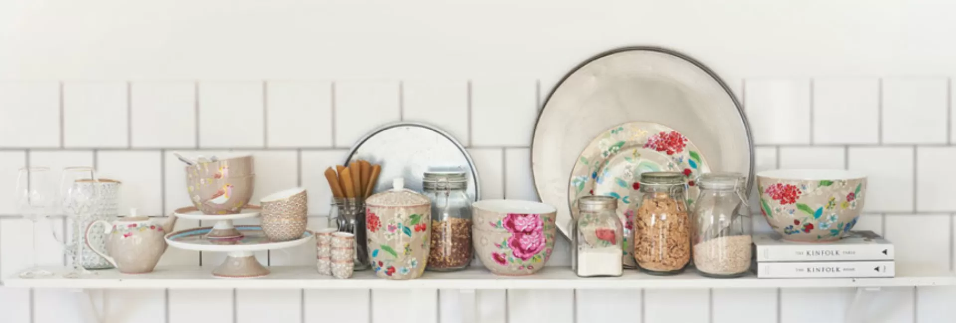 Uau! Uma coleção Floral Pip Studio novinha para você!